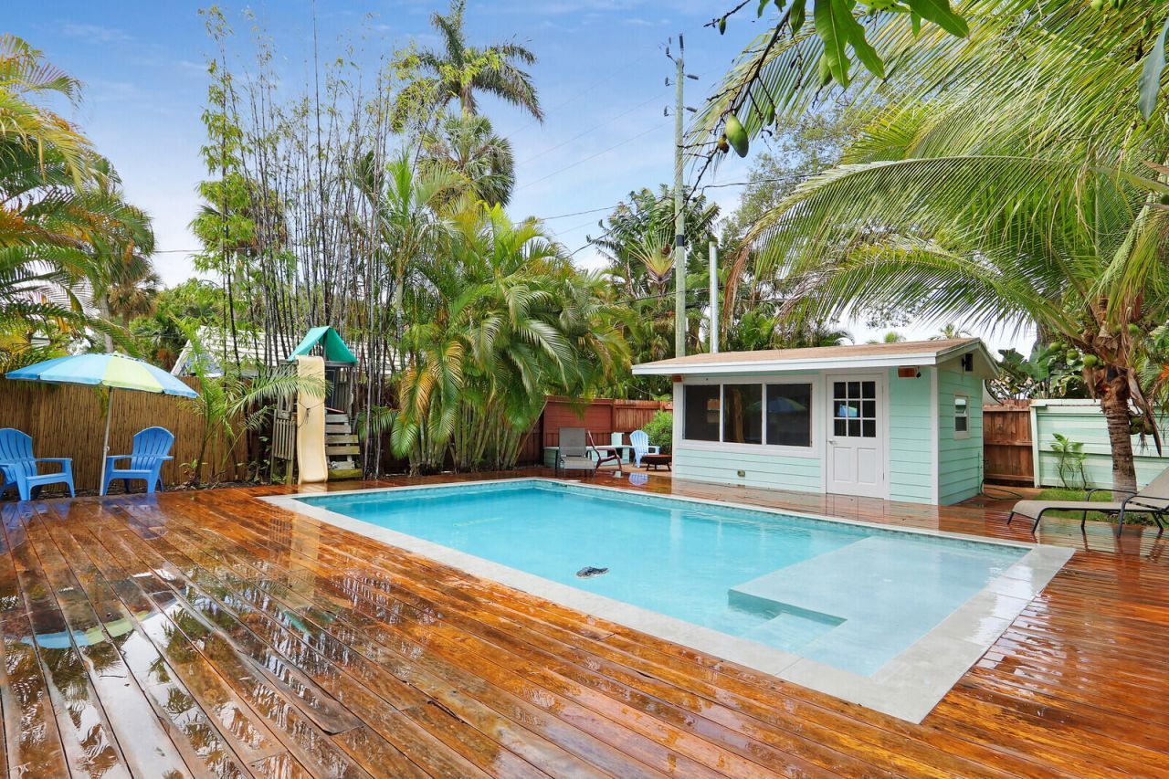 721 N Lakeside Drive, Lake Worth Beach, FL 33460 Photo