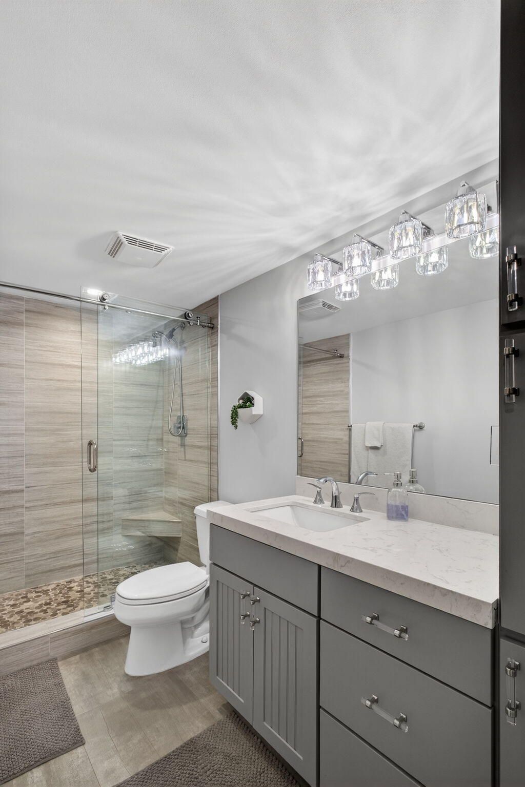 4200 N Ocean Drive, Unit 2-803, Riviera Beach, FL 33404 Photo