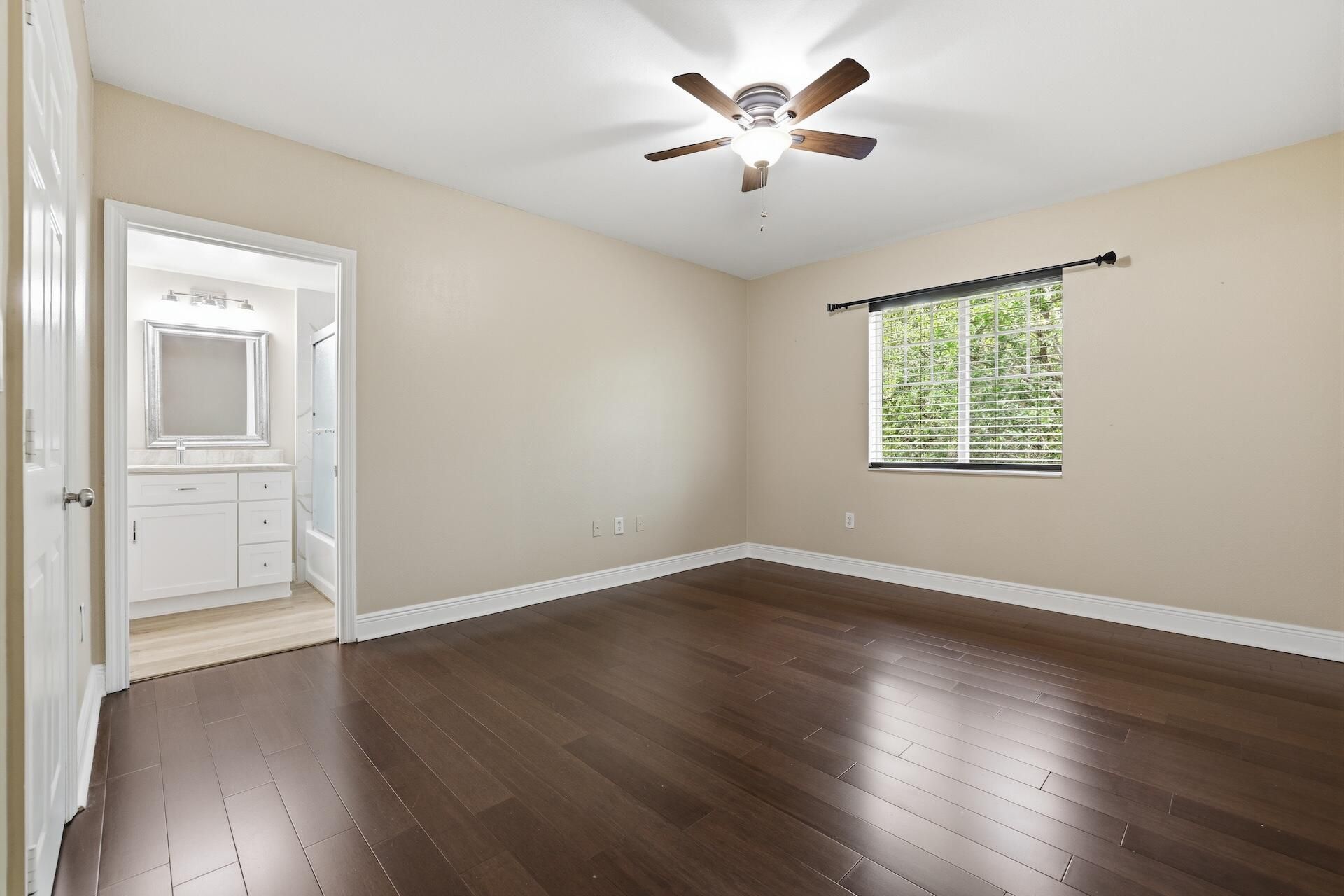 6559 Emerald Dunes Drive, Unit 308, West Palm Beach, FL 33411 Photo