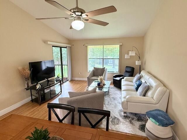 13017 Northshire Trail, Unit 4, Wellington, FL 33414 Photo