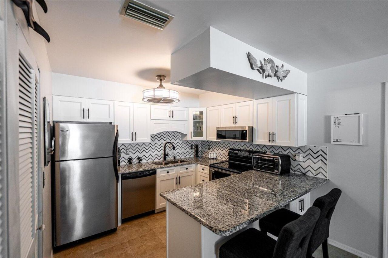 103 SE Village Drive, Port Saint Lucie, FL 34952 Photo