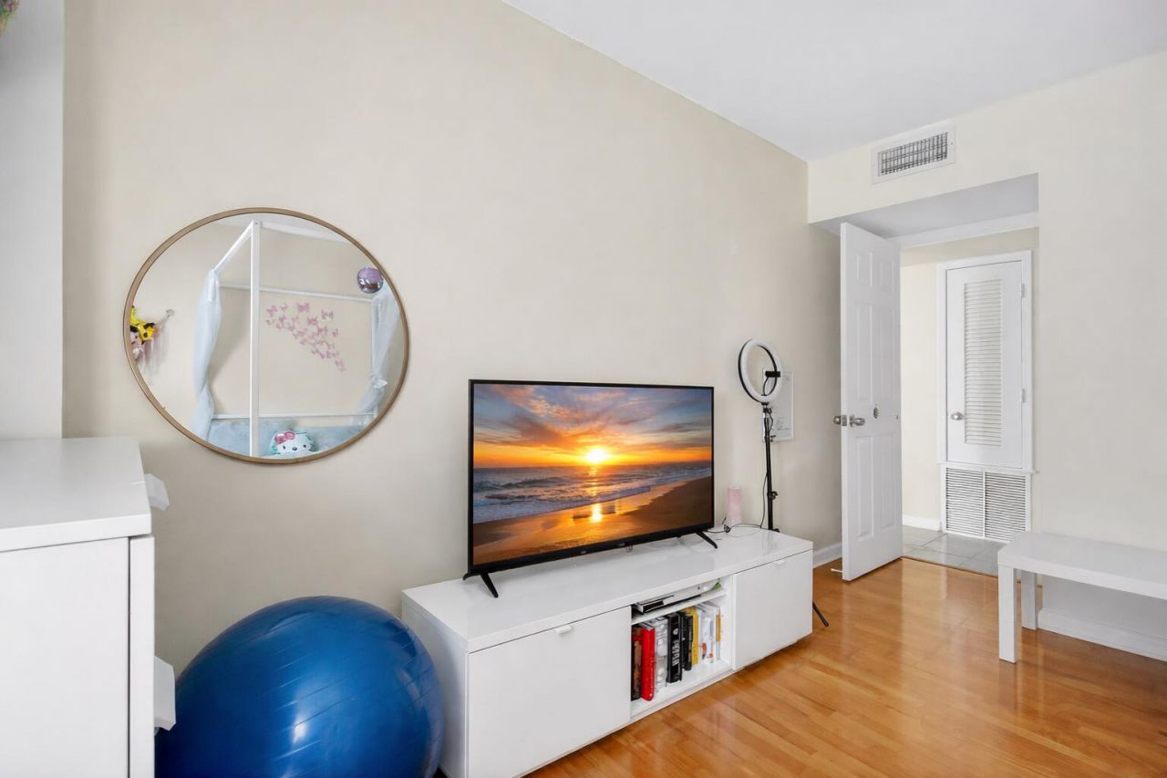 430 Golden Isles Drive, Unit 301, Hallandale Beach, FL 33009 Photo