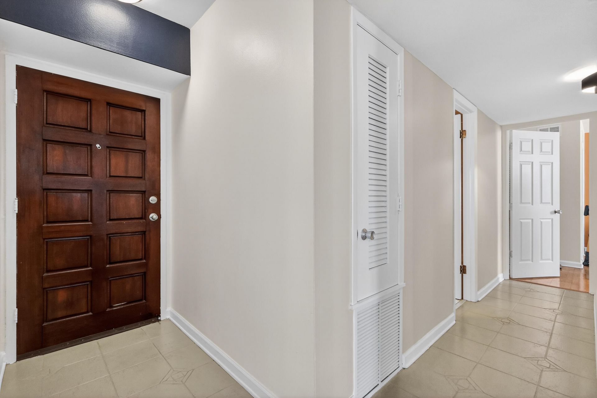 430 Golden Isles Drive, Unit 301, Hallandale Beach, FL 33009 Photo