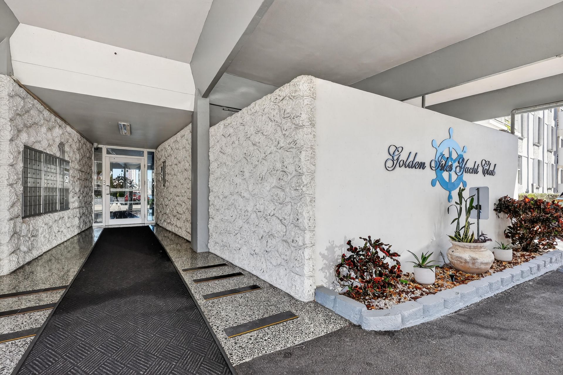 430 Golden Isles Drive, Unit 301, Hallandale Beach, FL 33009 Photo