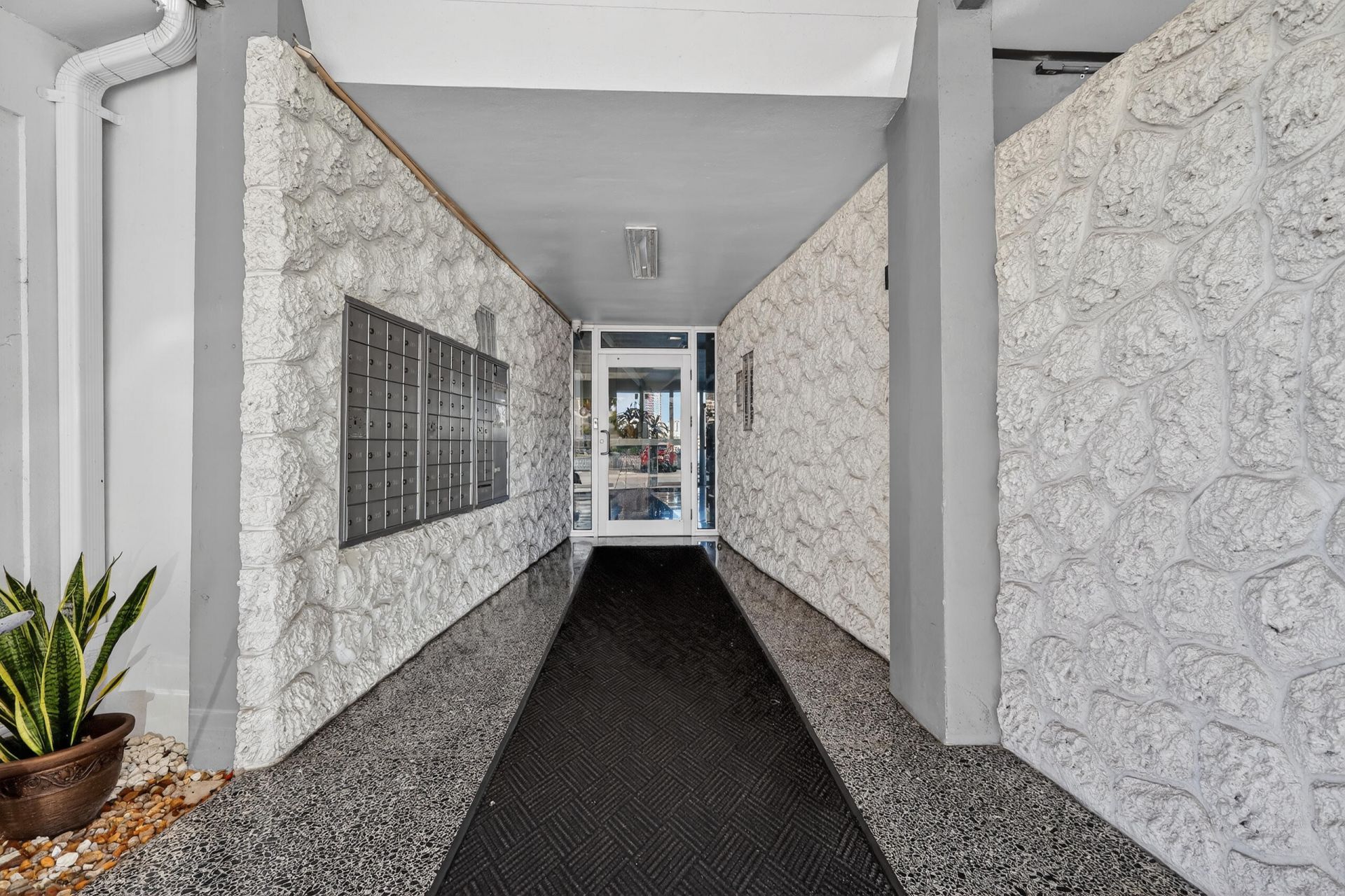 430 Golden Isles Drive, Unit 301, Hallandale Beach, FL 33009 Photo