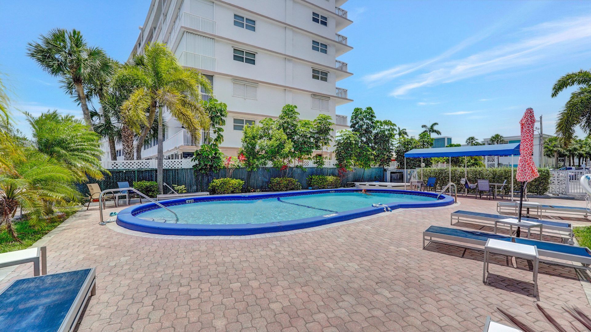 430 Golden Isles Drive, Unit 301, Hallandale Beach, FL 33009 Photo