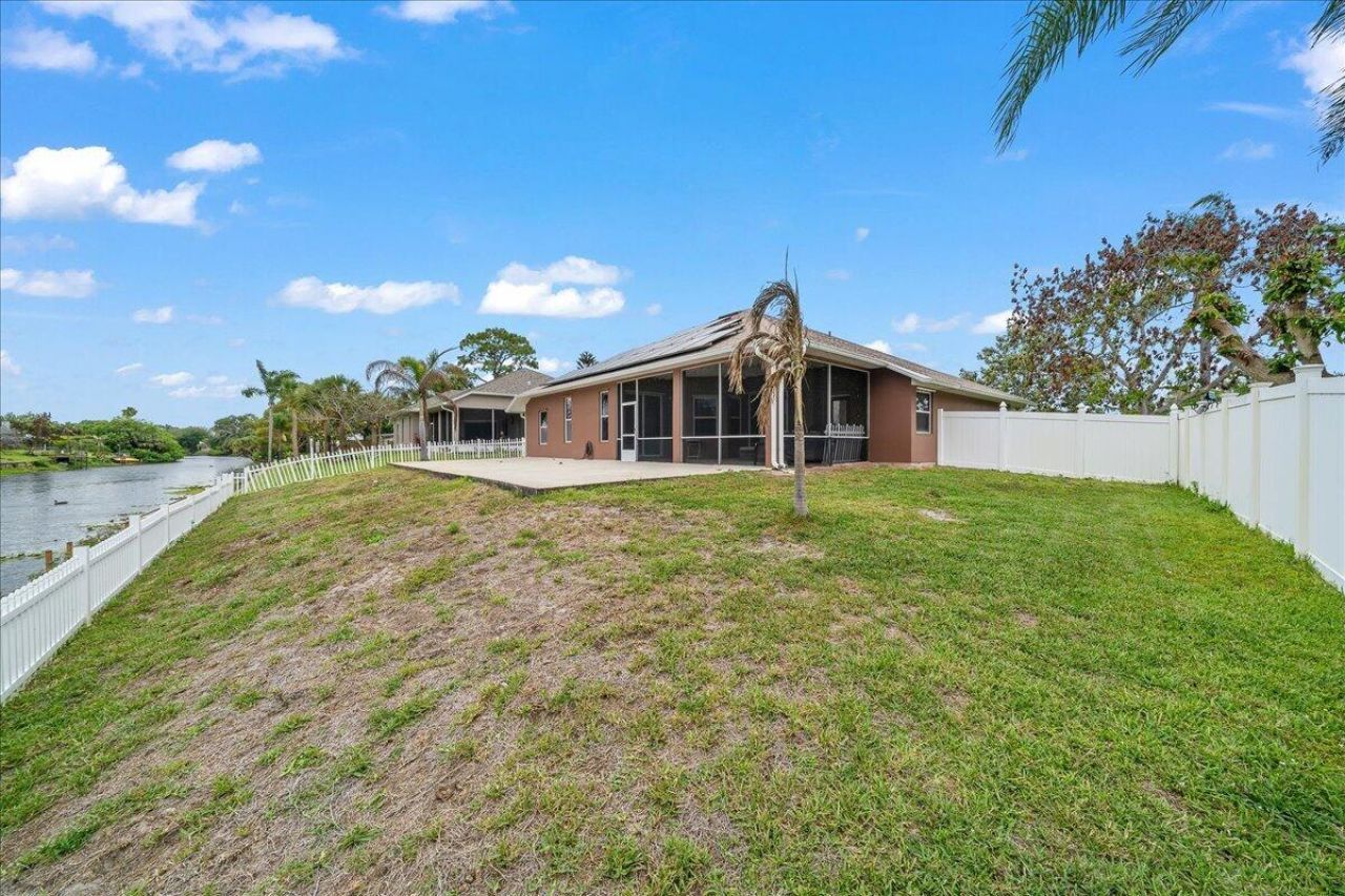 162 Concha Drive, Sebastian, FL 32958 Photo