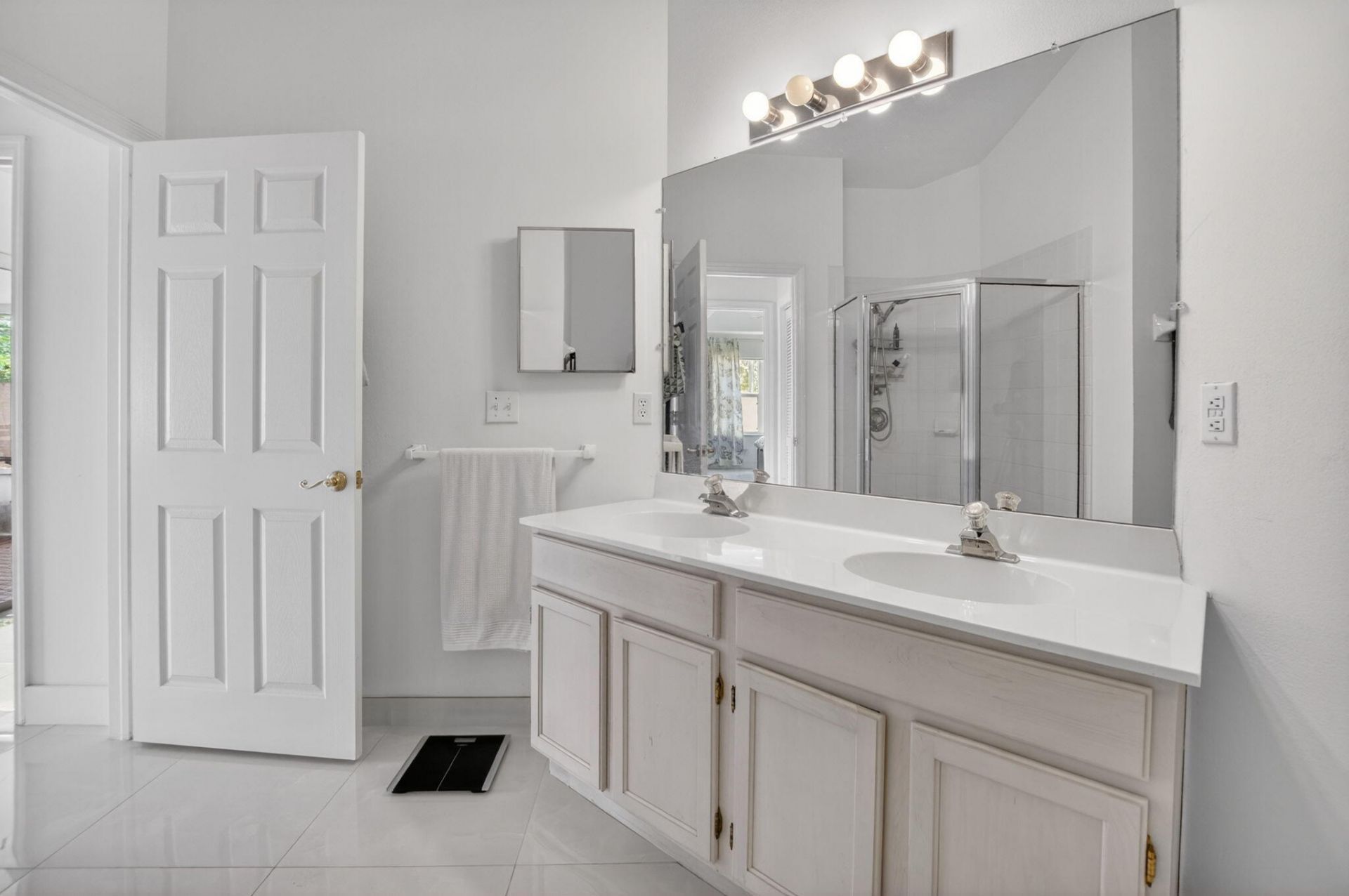 5501 Grande Palm Circle, Delray Beach, FL 33484 Photo