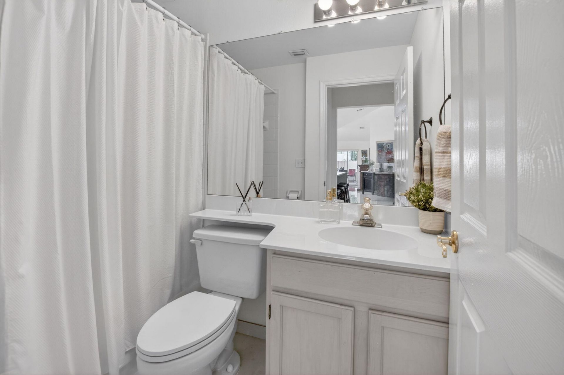 5501 Grande Palm Circle, Delray Beach, FL 33484 Photo