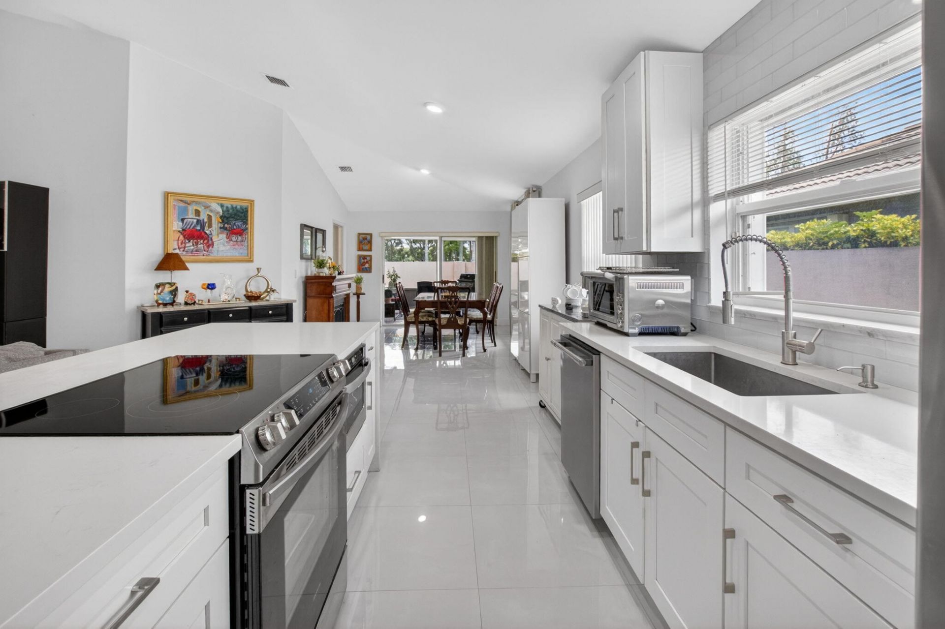 5501 Grande Palm Circle, Delray Beach, FL 33484 Photo