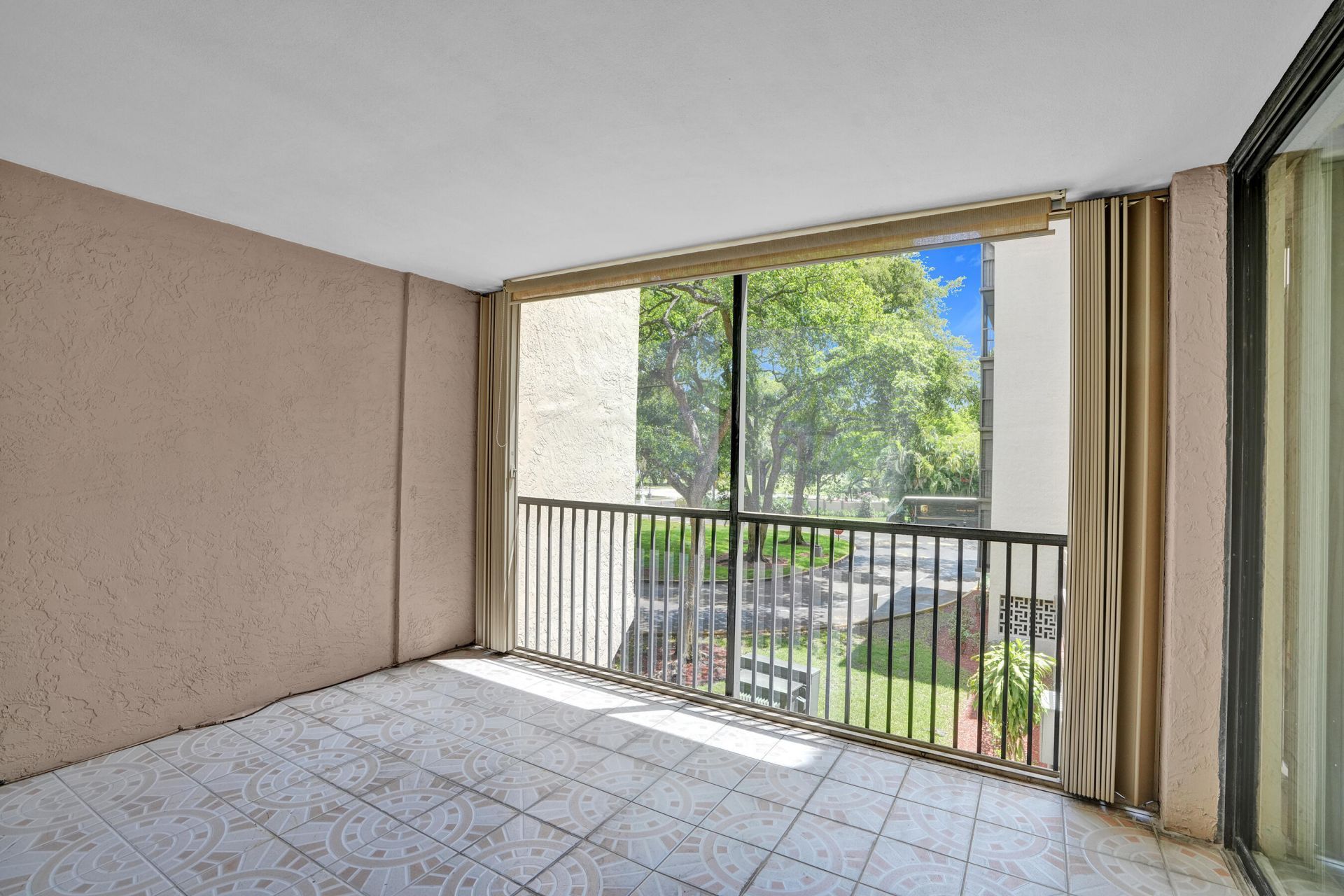 2800 N 46th Avenue, Unit A302, Hollywood, FL 33021 Photo