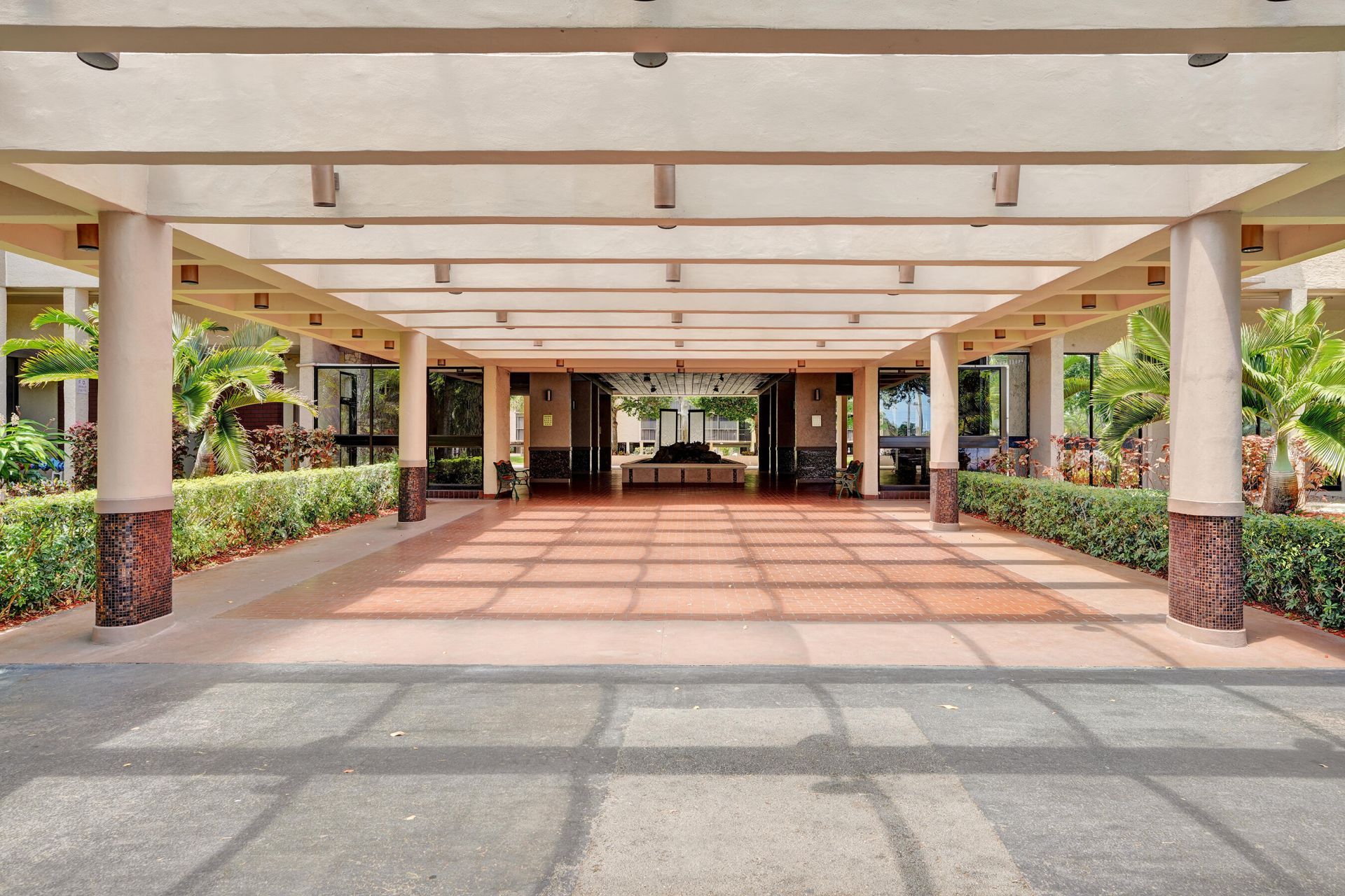 2800 N 46th Avenue, Unit A302, Hollywood, FL 33021 Photo