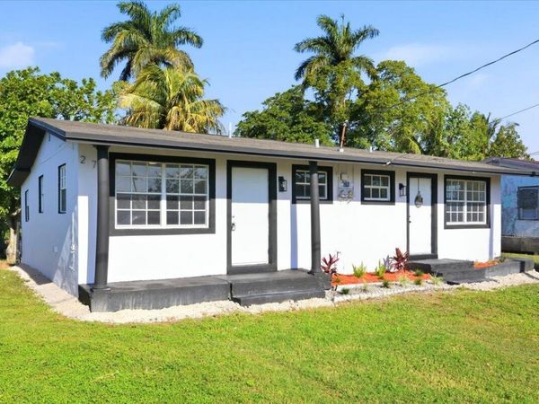 270 SW 10th Avenue, South Bay, FL 33493