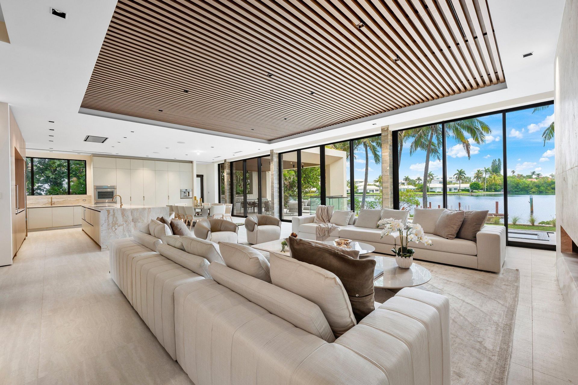 5 Barefoot Lane, Lantana, FL 33462 Photo