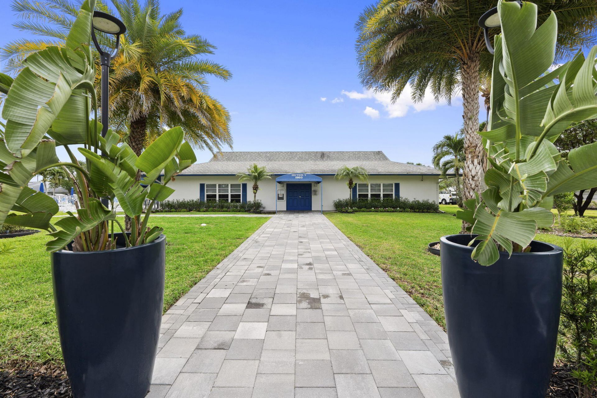 1177 S Drive Circle, Unit B, Delray Beach, FL 33445 Photo