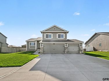 15006 S 19th Street , Bellevue, NE 68123