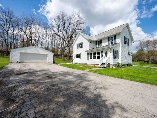 17 Brad Street , Warsaw, NY 14569