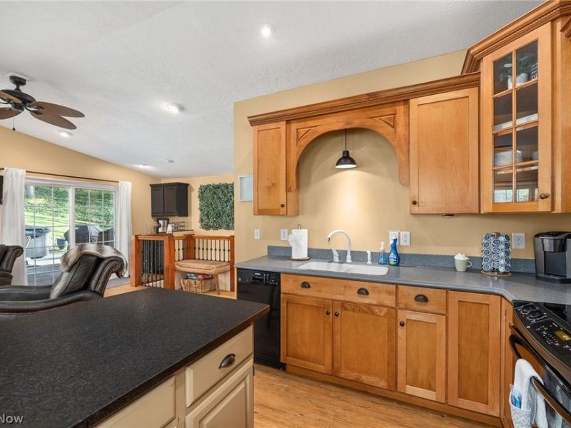 979 County Road 3006, Perrysville, OH 44864 Photo 10