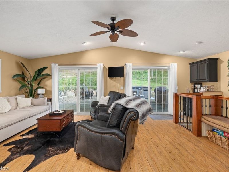979 County Road 3006, Perrysville, OH 44864 Photo 4