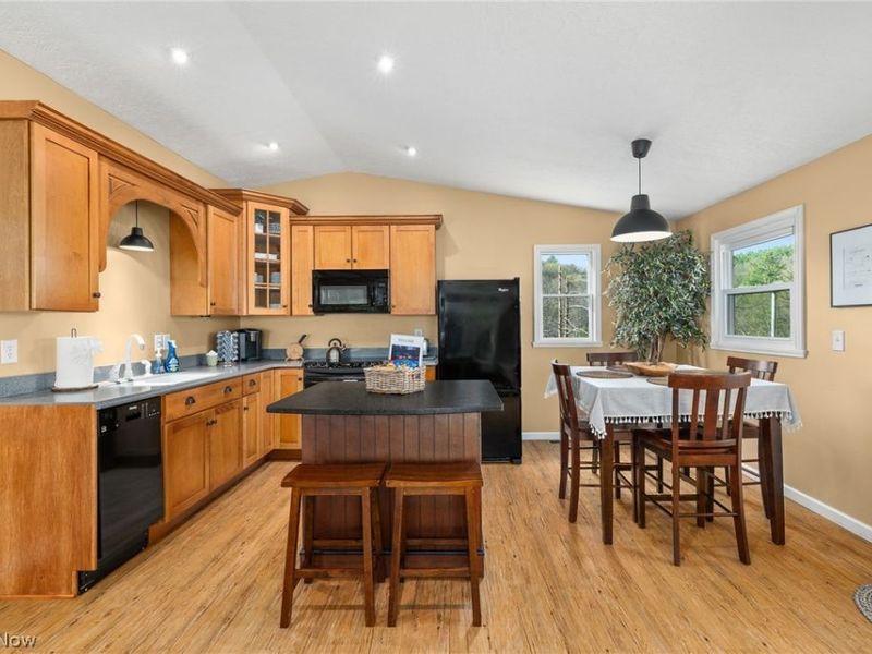 979 County Road 3006, Perrysville, OH 44864 Photo 9