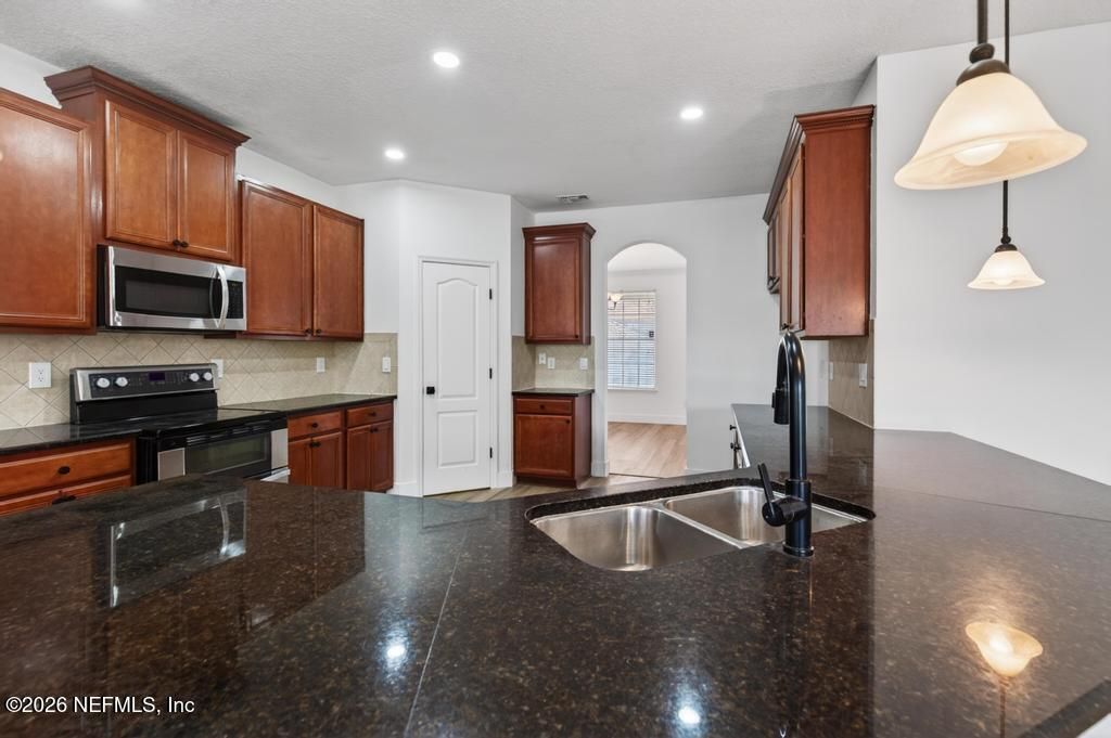 10917 Dancing Rabbit Lane, Jacksonville, FL 32210 Photo