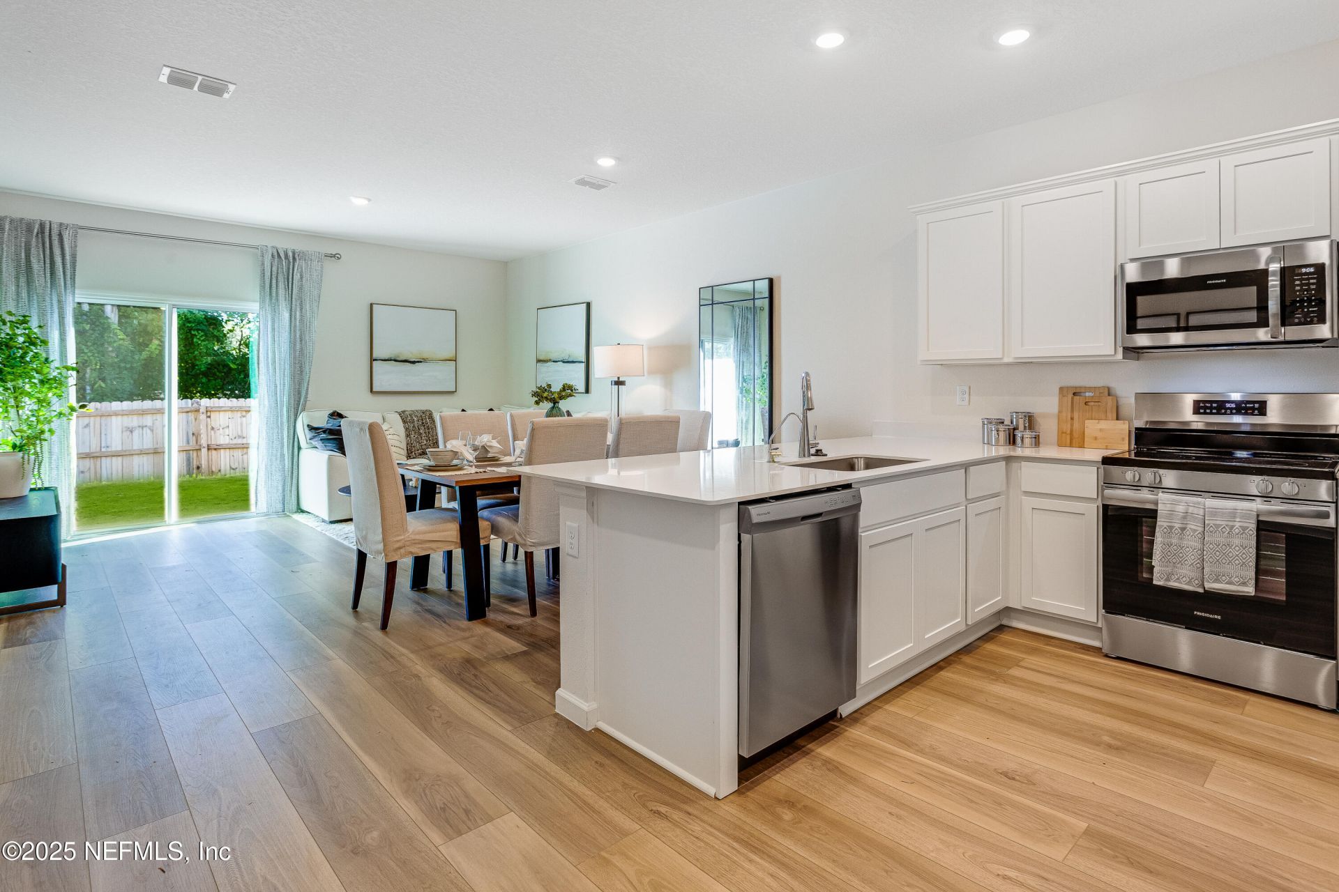 9729 Topaz Lane, Jacksonville, FL 32257 Photo