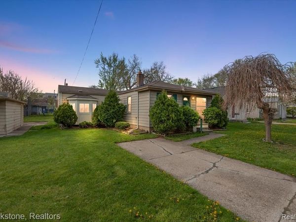 7528 Anna Avenue , Warren, MI 48092