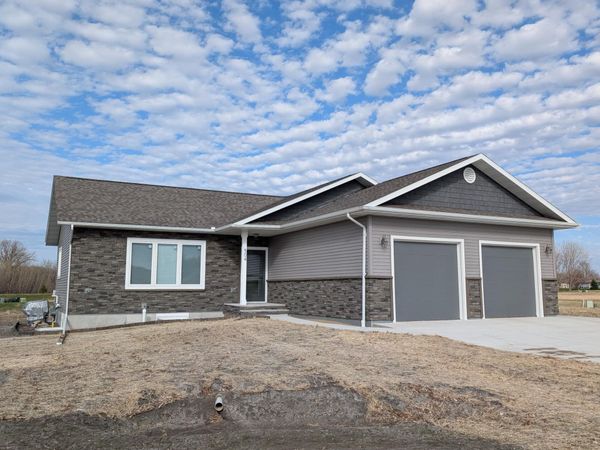 504 Darlene Drive, Marshall, MN 56258