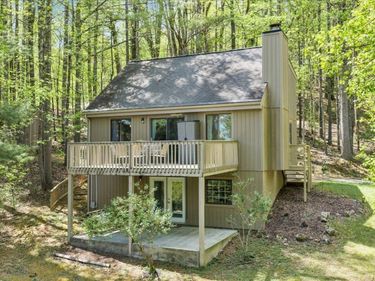 8664 Martins Creek Road, Roanoke, VA 24018
