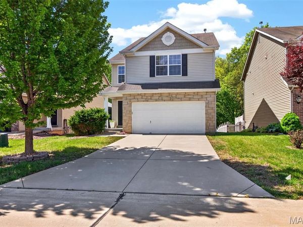 529 Parkgate Drive, Lake St Louis, MO 63367