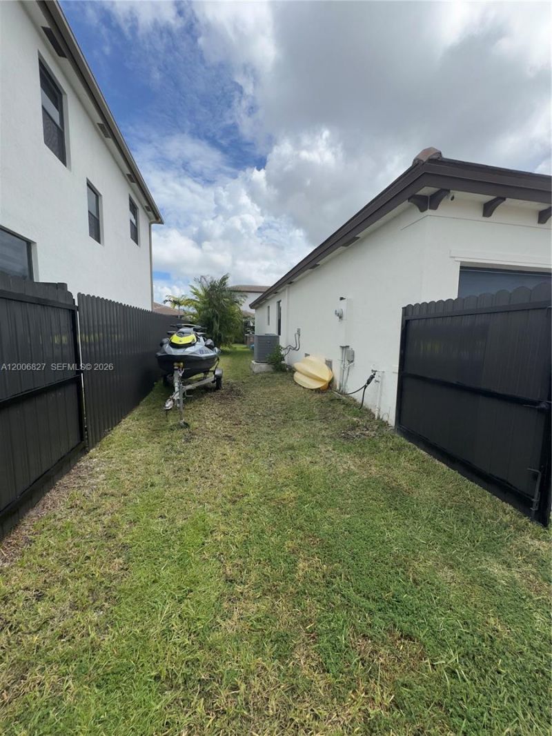 23341 SW 132nd Pl, Homestead, FL 33032 Photo