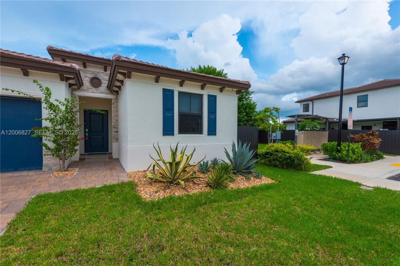 23341 SW 132nd Pl, Homestead, FL 33032 Photo