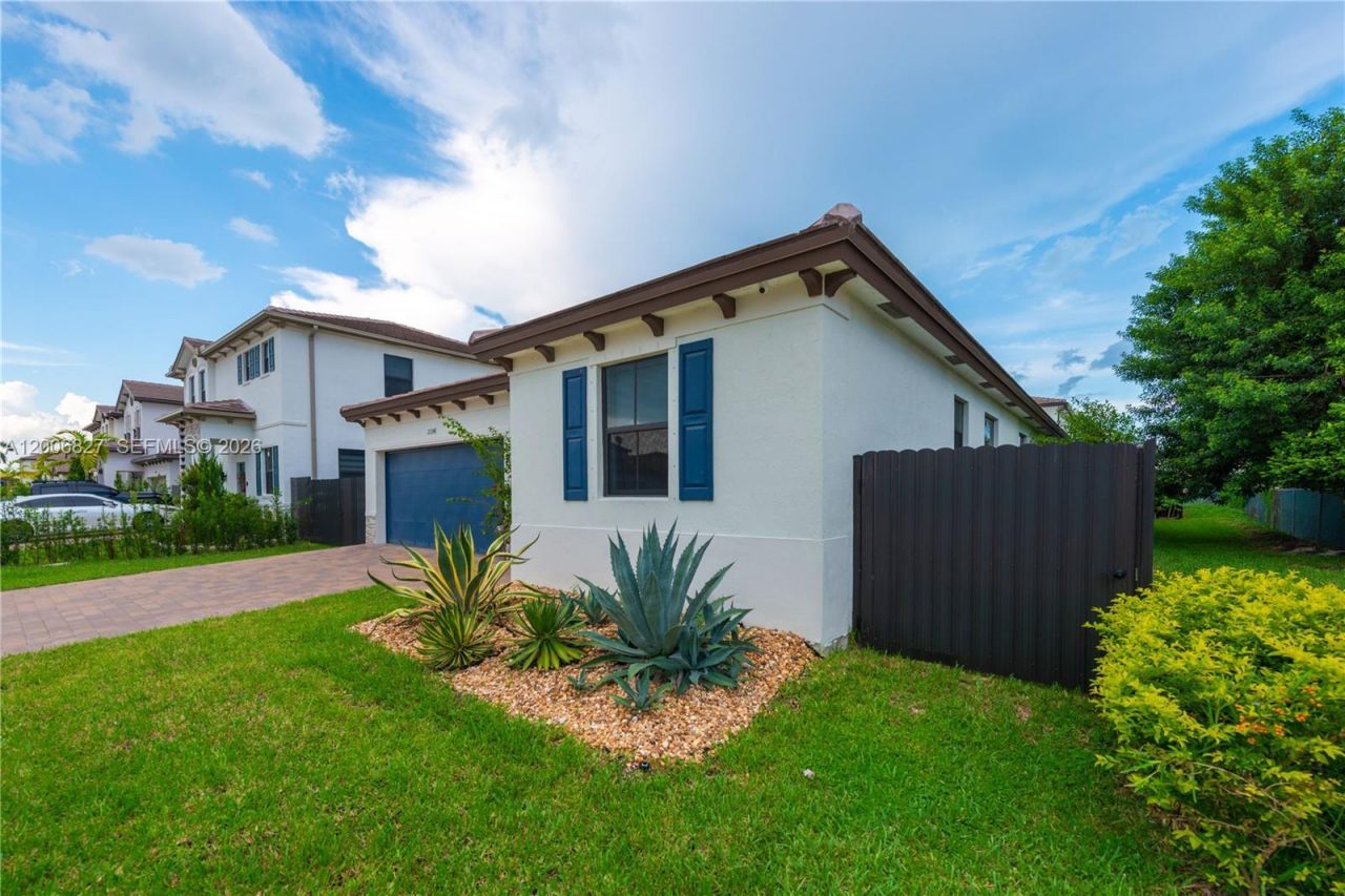 23341 SW 132nd Pl, Homestead, FL 33032 Photo
