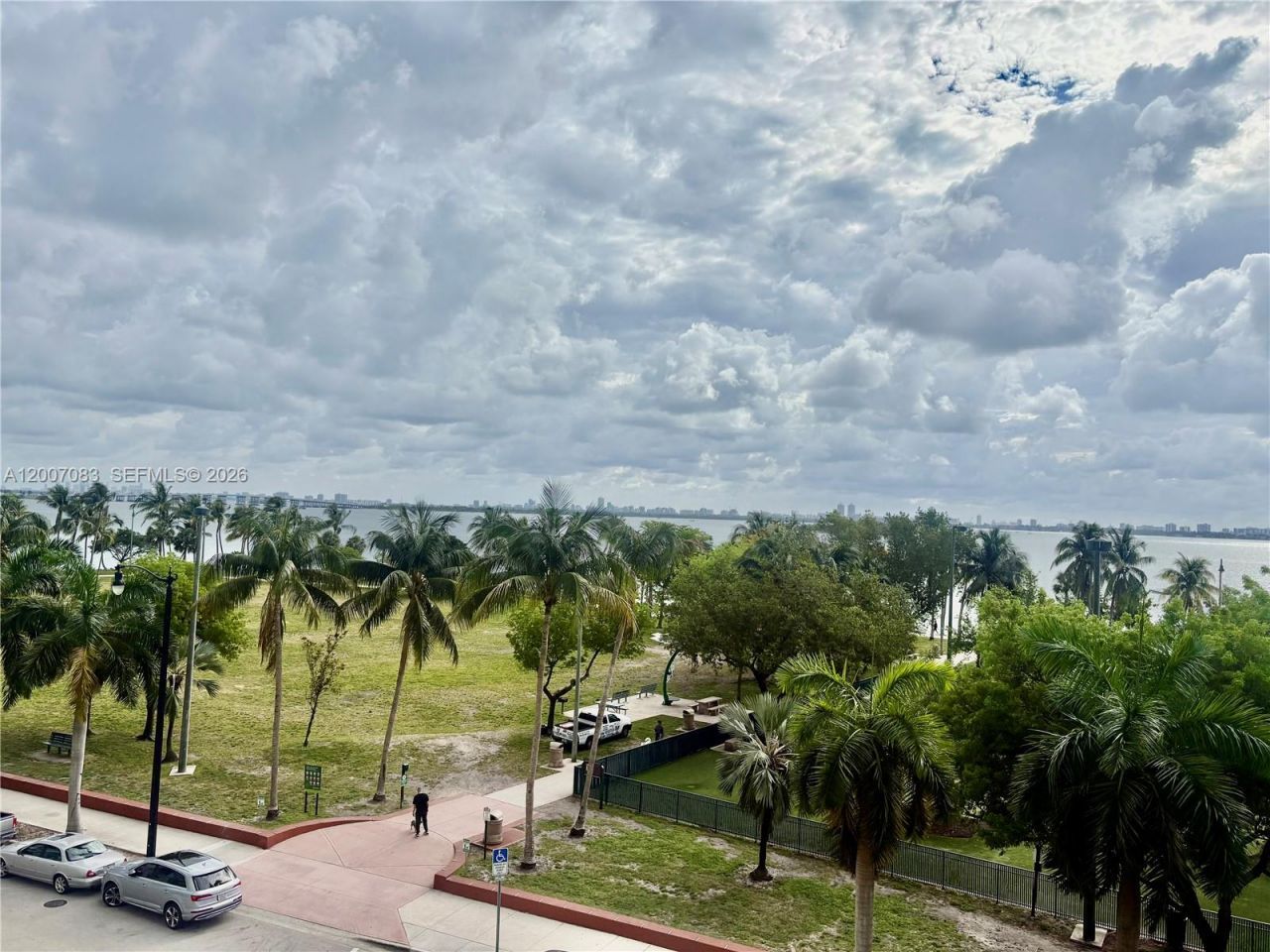 1800 N Bayshore Dr , Unit 303, Miami, FL 33132 Photo