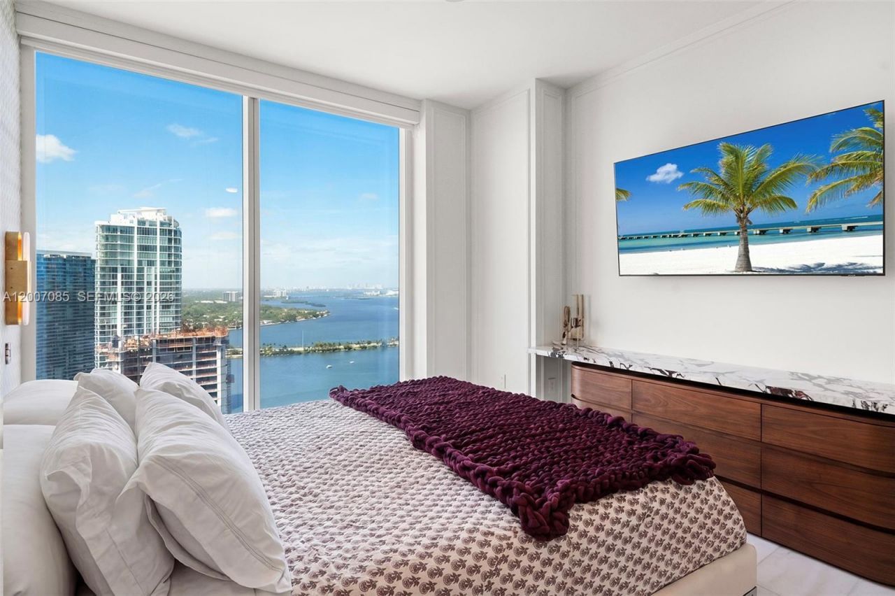 700 NE 26th Ter, Unit 4206, Miami, FL 33137 Photo