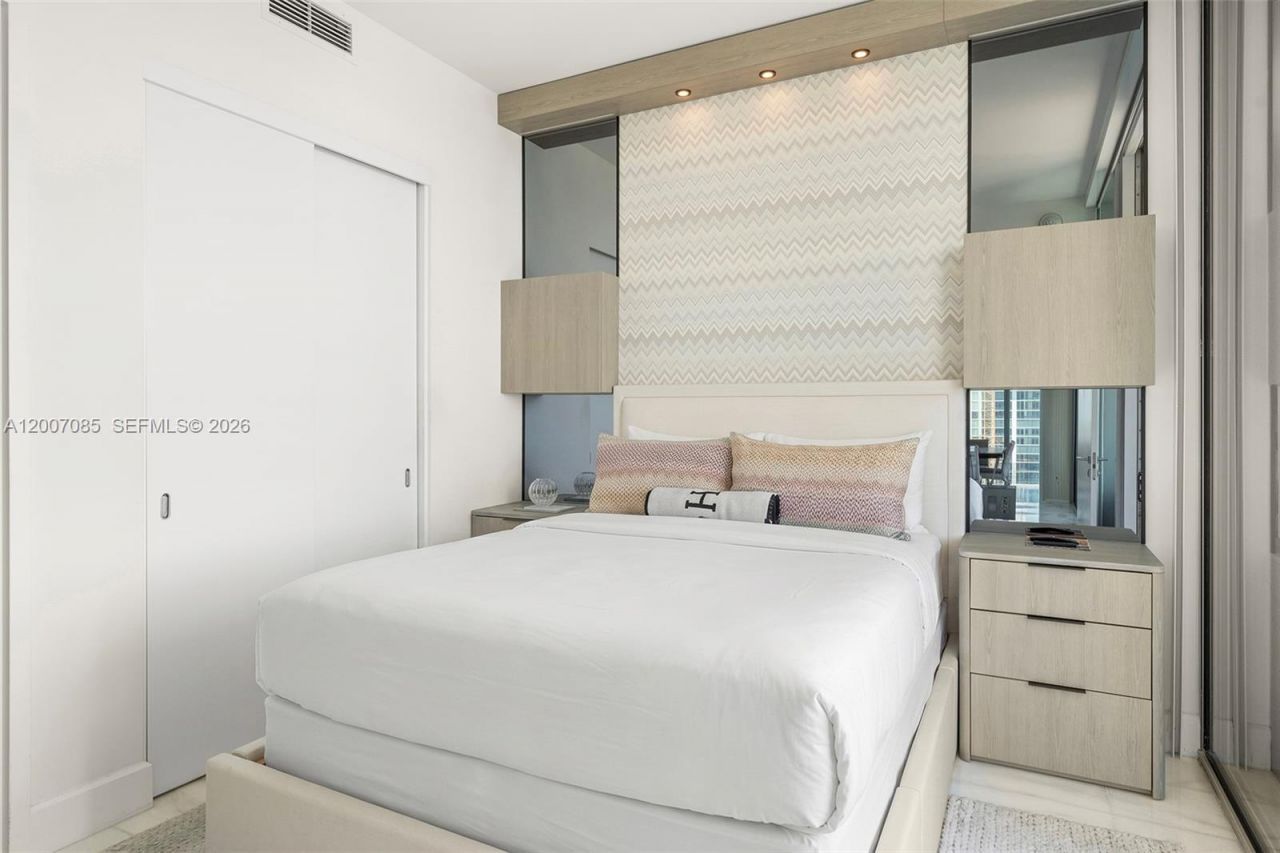 700 NE 26th Ter, Unit 4206, Miami, FL 33137 Photo