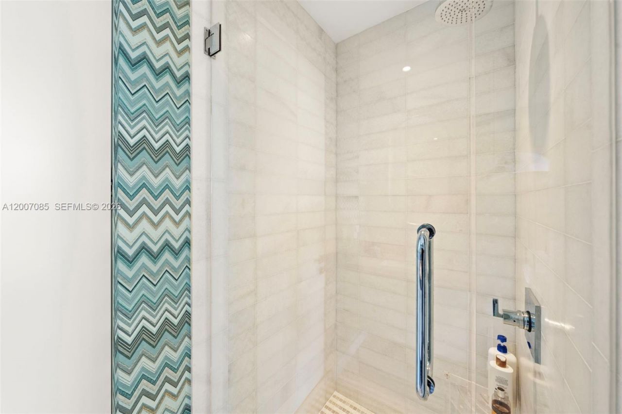 700 NE 26th Ter, Unit 4206, Miami, FL 33137 Photo