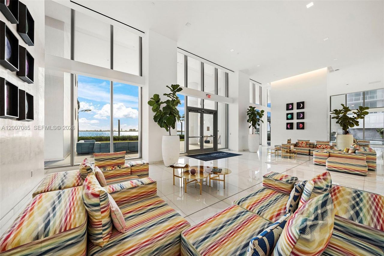 700 NE 26th Ter, Unit 4206, Miami, FL 33137 Photo