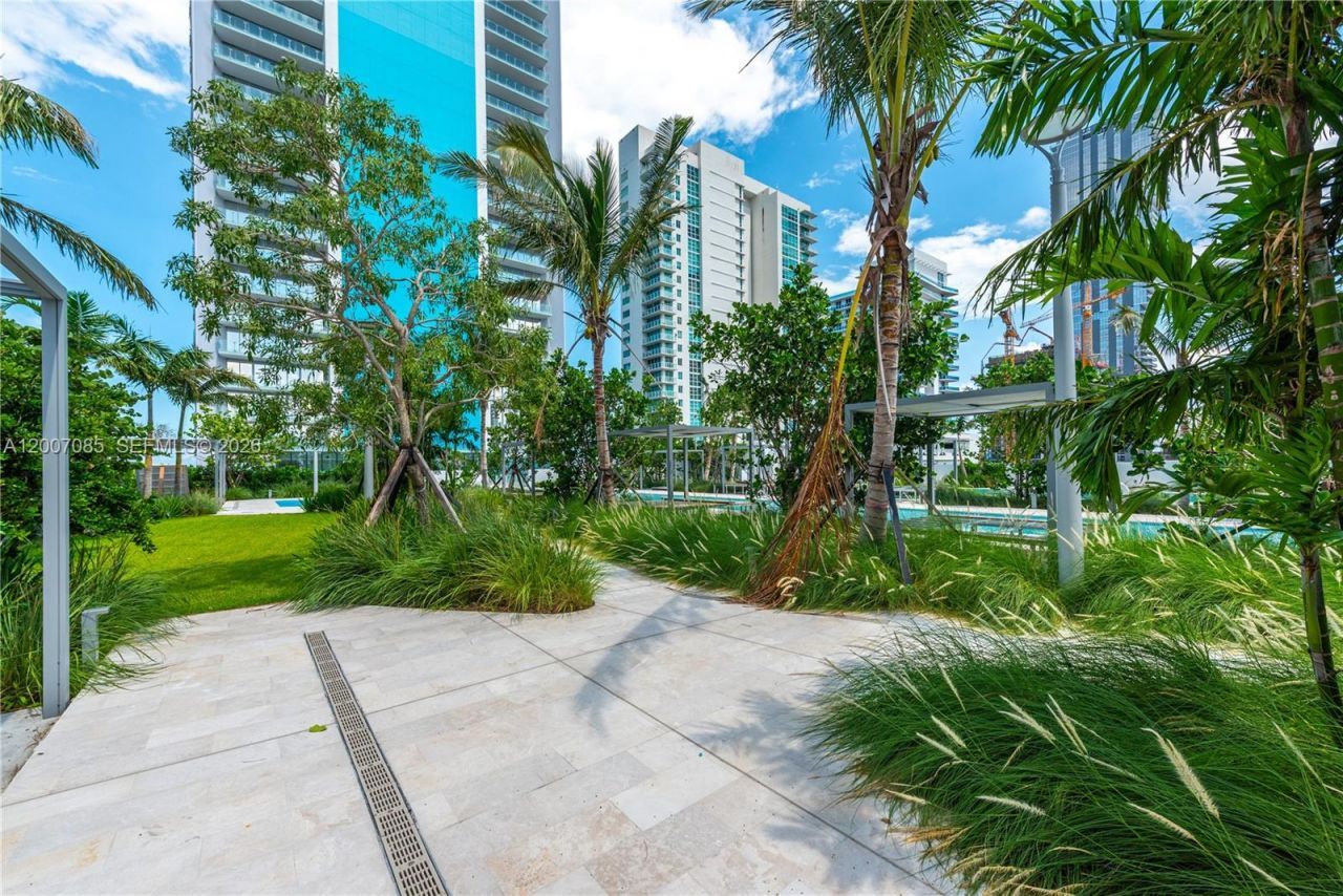 700 NE 26th Ter, Unit 4206, Miami, FL 33137 Photo