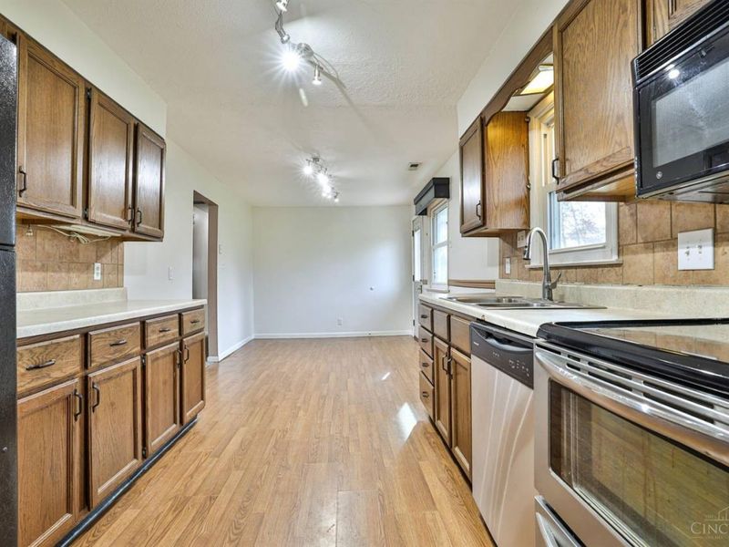 6473 Cedar Lake Lane, Goshen Twp, OH 45140 Photo 13
