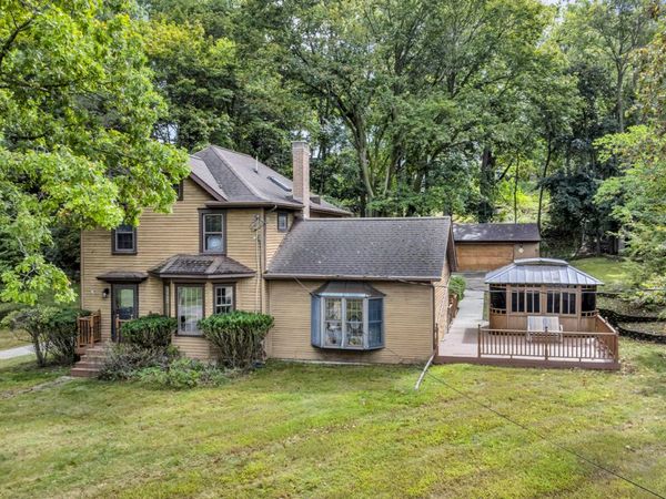 1903 Kibby Road, Jackson, MI 49203