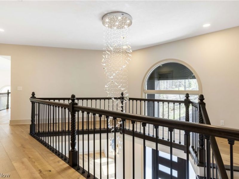 6100 Loch Lomond Court, Solon, OH 44139 Photo 16