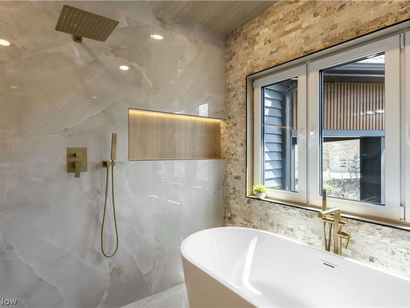 6100 Loch Lomond Court, Solon, OH 44139 Photo 26