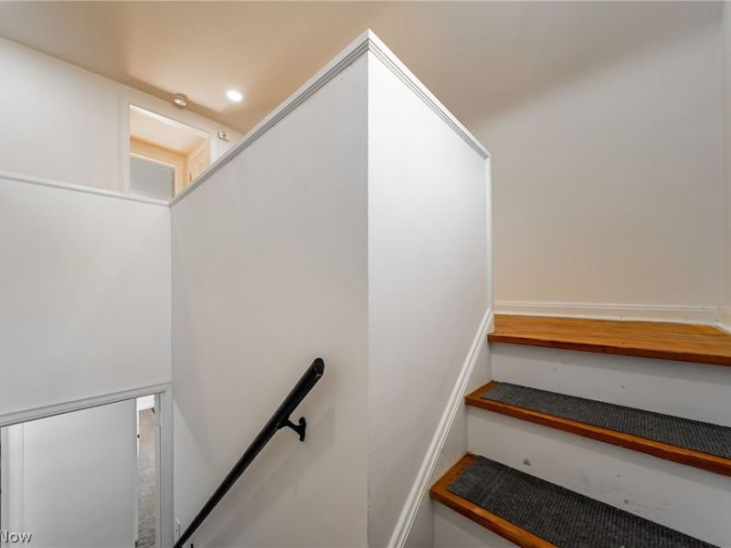 16717 Lomond Boulevard, Shaker Heights, OH 44120 Photo 32