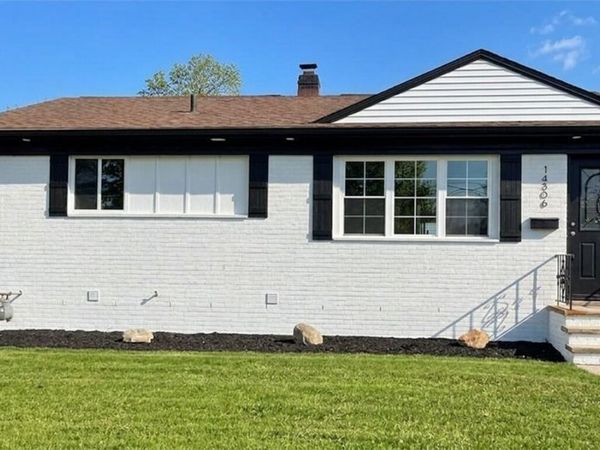 14306 Parkman Boulevard , Brook Park, OH 44142