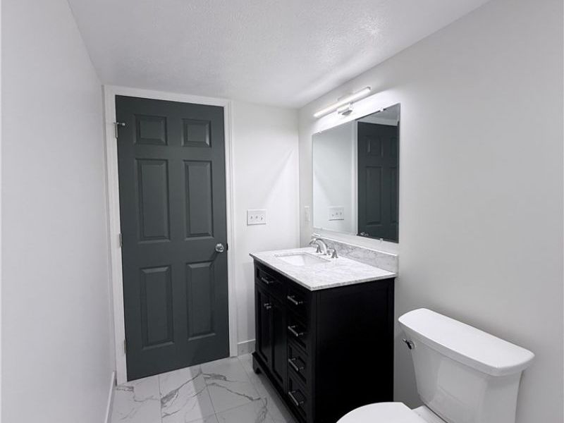 14306 Parkman Boulevard, Brook Park, OH 44142 Photo 29