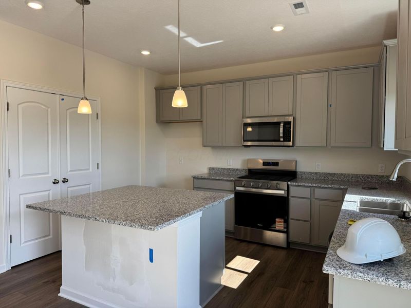 285 Dowler Drive, Unit Lot 343, South Bloomfield, OH 43103 Photo 12