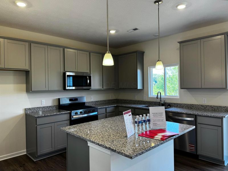 285 Dowler Drive, Unit Lot 343, South Bloomfield, OH 43103 Photo 2
