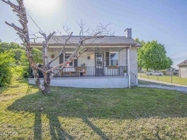 1512 Pickett Ave, Knoxville, TN 37921