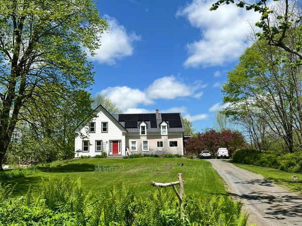 564 Hussey Hill Road , Vassalboro, ME 04989